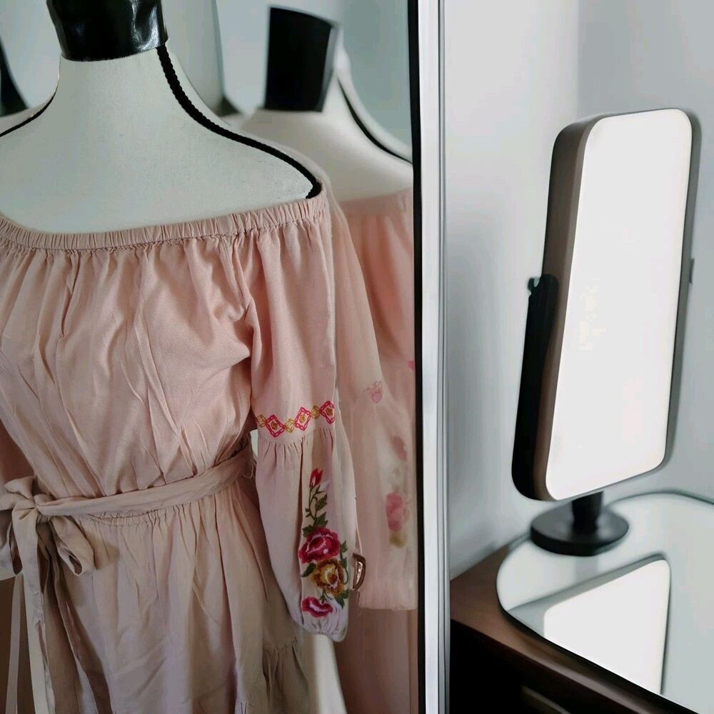 Feathers Dress Size L Pink Embroidered Floral Sleeves Tie Ruffle 100% Rayon - Picture 7 of 16